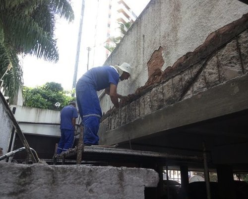 Ed. Mediterranée | Recuperação Estrutural com Reforço da Armadura